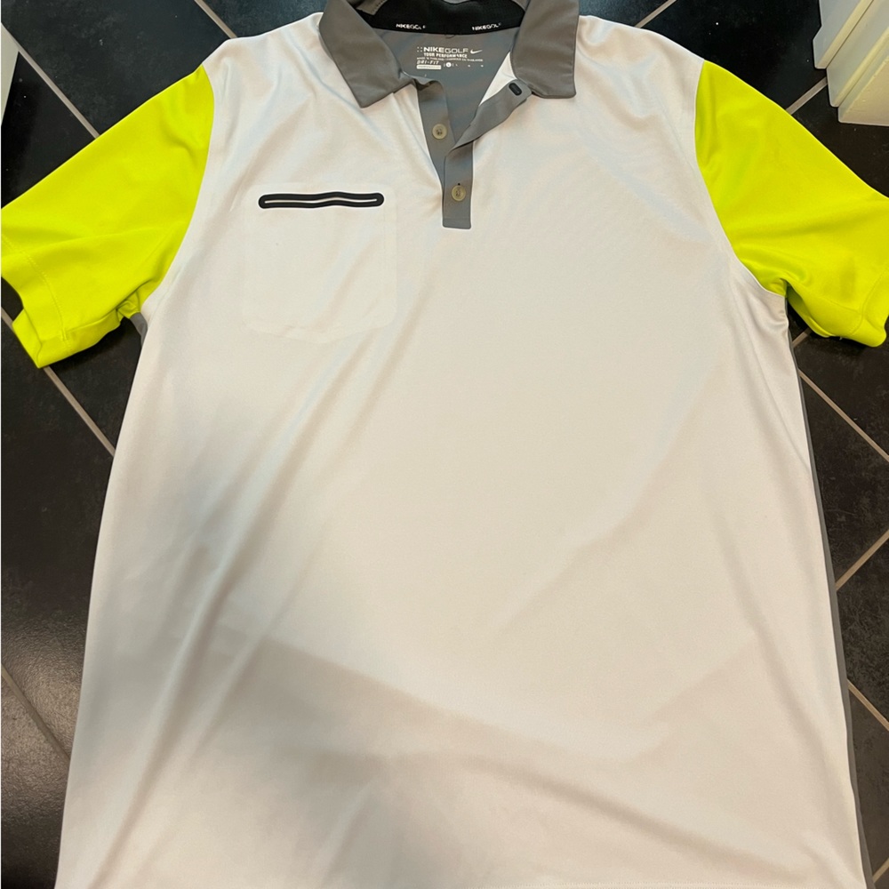 SET OF 2 men’s golf polos (Nike and Puma)
